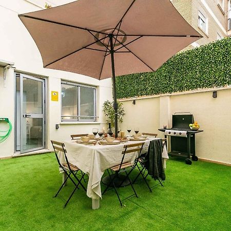 Bajo Urbano Boutique En Carlos Haya Con Terraza Y Parking Malaga Exterior photo