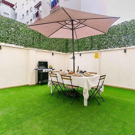 Bajo Urbano Boutique En Carlos Haya Con Terraza Y Parking Malaga Exterior photo